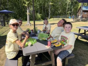 Team The Roost Runners, enjoying Hoss & Mary s(2)